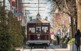 Tram driving along Cashel Street