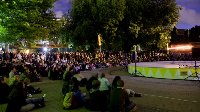'Buskers Festival in Victoria Square