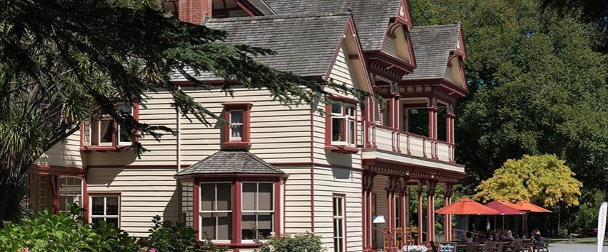 Riccarton House