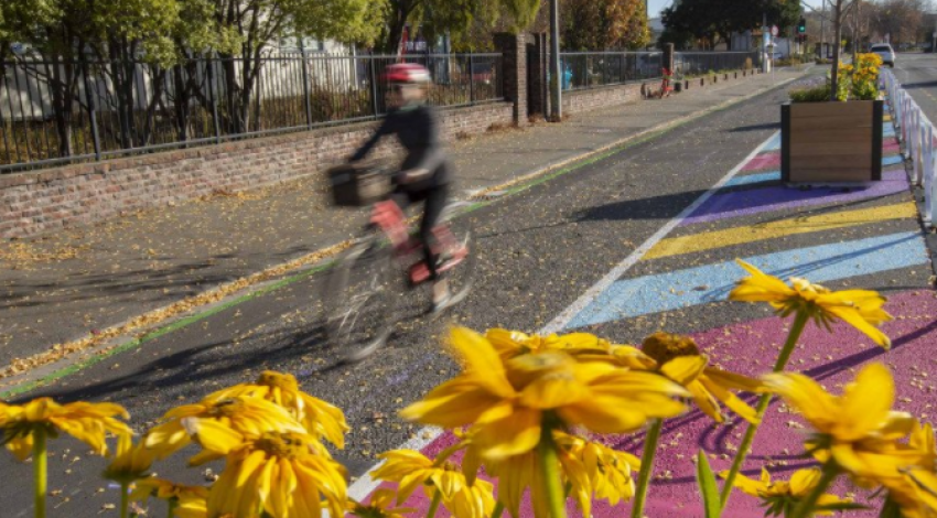 Ferry Road cycle connection